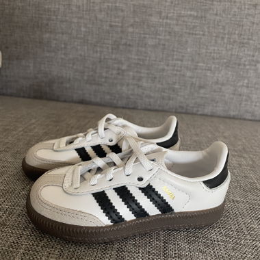 Adidas Samba