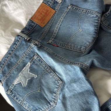Levi's Straight Jeans