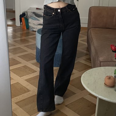WEEKDAY JEANS