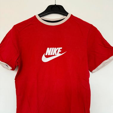 Nike T-shirt rouge