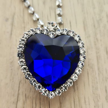 Collana Titanic Cuore Oceano Blu e Strass Argentati