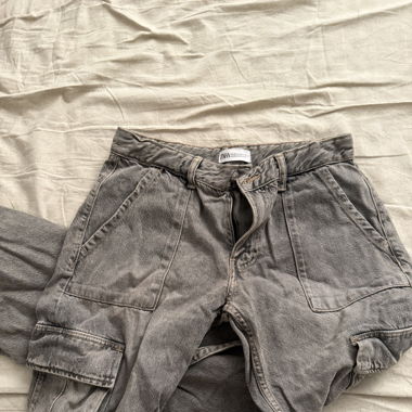 Cargo gris