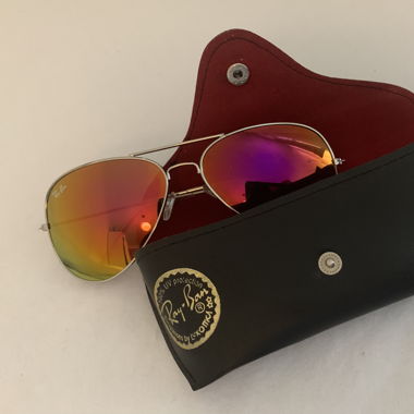 RAY BAN BY LUXOTICA 3026