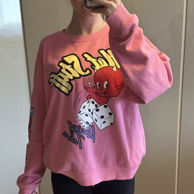 Pink sweater