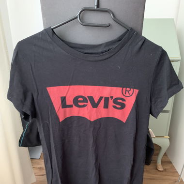 levis shirt