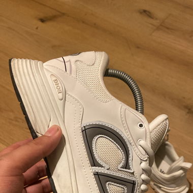 Dior b 30
