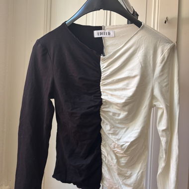 Two-tone Ruched Top