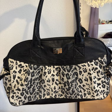 Leo-Print Bag 