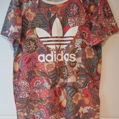 Adidas shirt