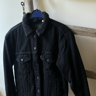 Levi’s Sherpa Tucker Jacket Denim ‘90s Black 