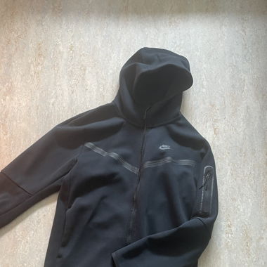 Nike Tech Fleece
