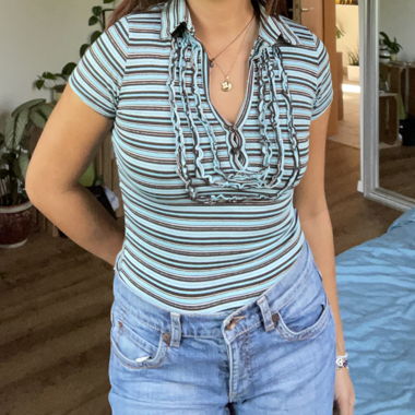 Cute striped top🦆