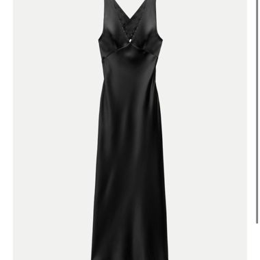 Abito maxi in satin nero