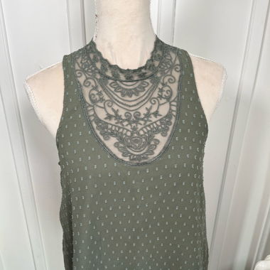  Haut sans manches en dentelle – Taille M