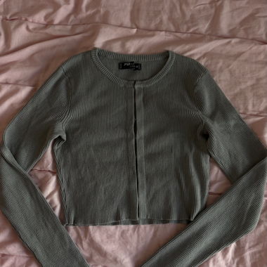 Gerippte Strick-Cropjacke