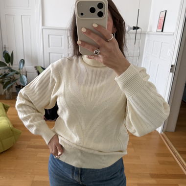 Vintage Off-White-Rollkragenpullover