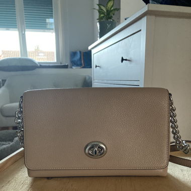 beige tasche