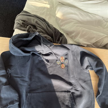 Pull à capuche 
