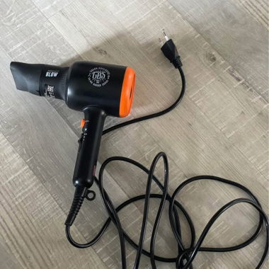 Sèche cheveux professionnel GBS