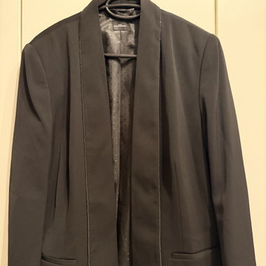 Blazer noir avec bord argenté