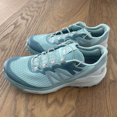 Salomon Trekkingschuh, neu
