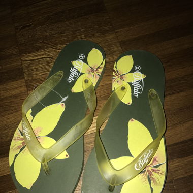 Buffalo FlipFlop in grün