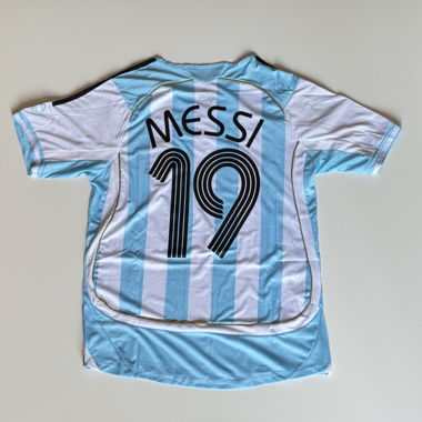 Vintage Argentina Messi 19 Jersey Size M
