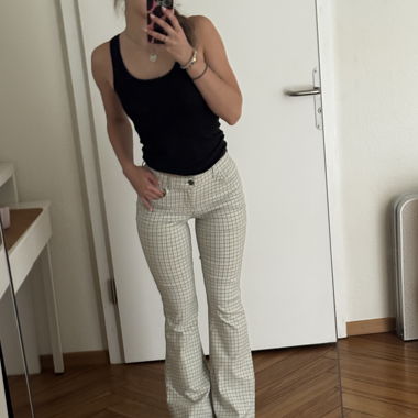 hollister green pants S