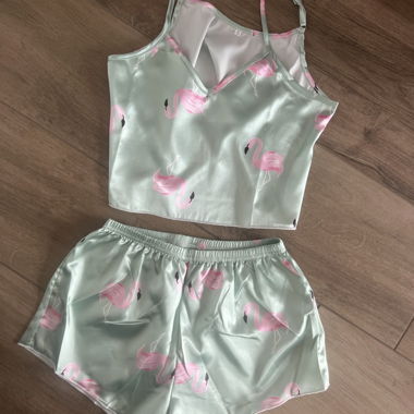 Top und Shorts ungetragen Grösse S