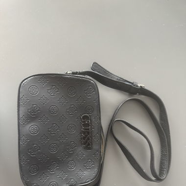 Sac à main Guess