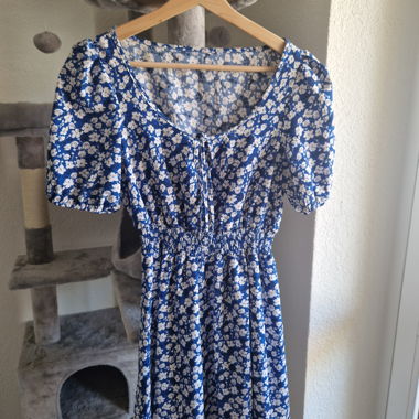 Short floral dress