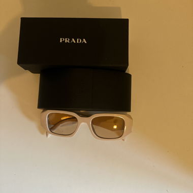 prada glasses