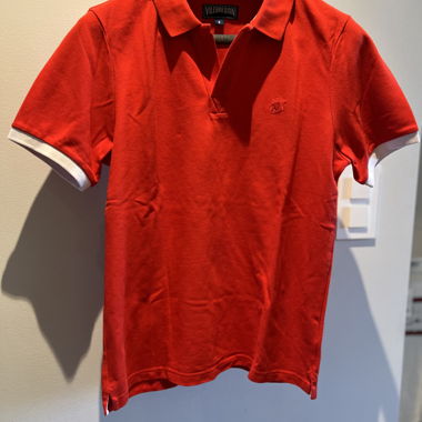 Polo del marchio VILEBREQUIN