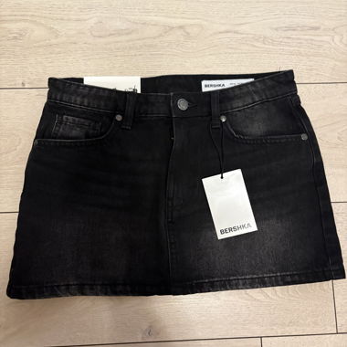 Black denim skirt