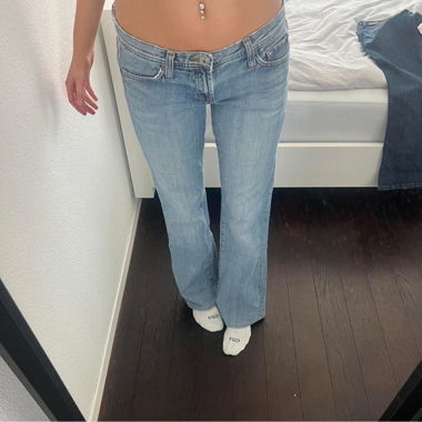 Denim low rise jeans