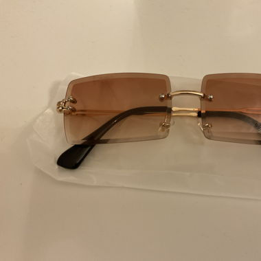 Sonnenbrille