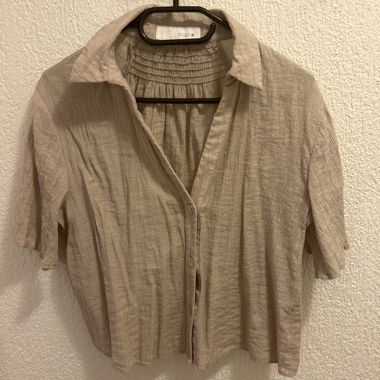 Beige short-sleeve blouse