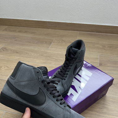 Nike SB zoom blazer mid EU 42.5