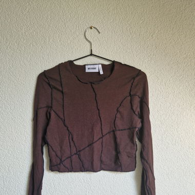 Langarmshirt Weekday braun