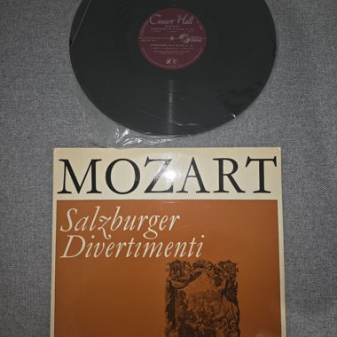 Mozart–Salzburger Divertimenti KV 136–138 & KV 546