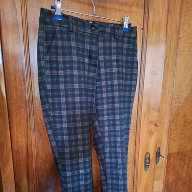 Sehr schöne Schottenhose