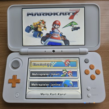 New Nintendo 2DS XL & Mario Kart 7