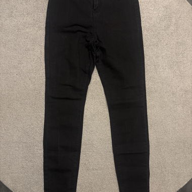 Schwarze Jeanshose