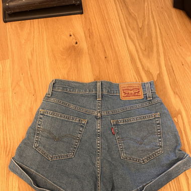 Levis Jeans shorts