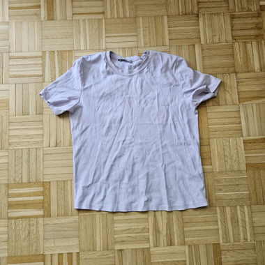 Helllila Basic T-Shirt aus Baumwolle