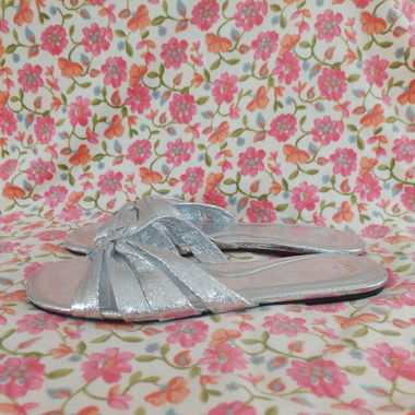 Elegante Sandalen in Silber (40)