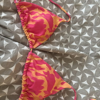 Pink-orange bikini