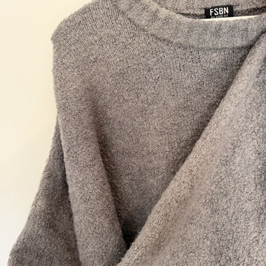 Pull gris oversize