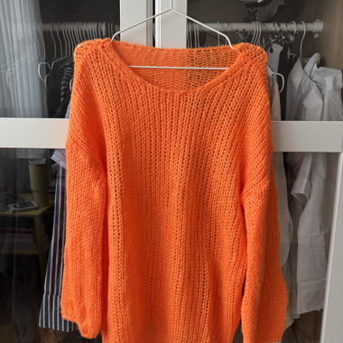 Maglione traforato arancione neon