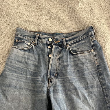 Weekday Astro Jeans